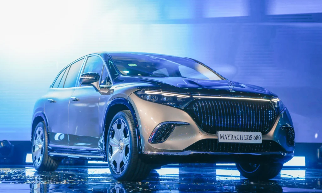 Mercedes Maybach EQS SUV 2024