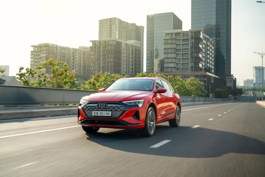 Audi Q8 e-tron 2024